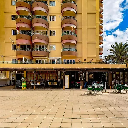 Studio In Los Cristianos, First Line Of The Beach * Los Cristianos (Tenerife)