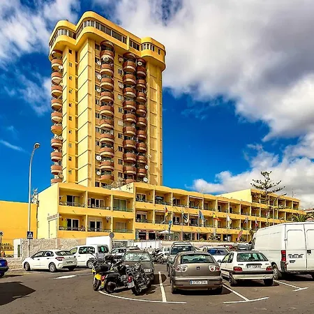 Studio In Los Cristianos, First Line Of The Beach Apartment Los Cristianos (Tenerife)
