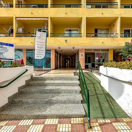 Apartment Studio In Los Cristianos, First Line Of The Beach *
